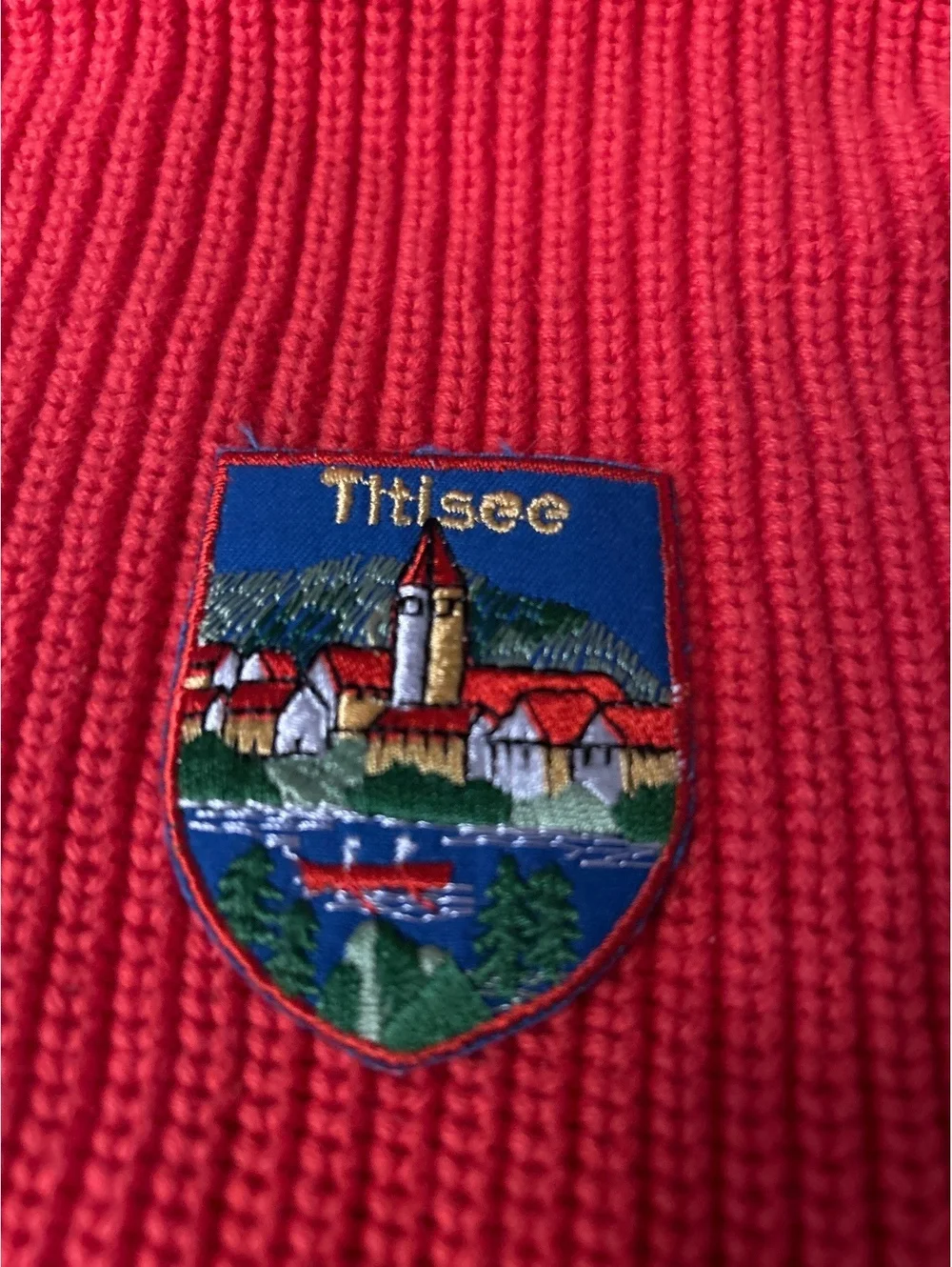 Titisee Embroidered Patch Red Knit Sweater